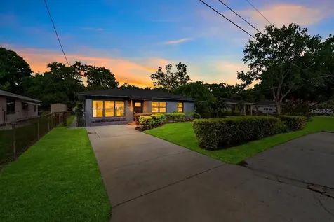 605 N Woodlynne Avenue Tampa FL 33609