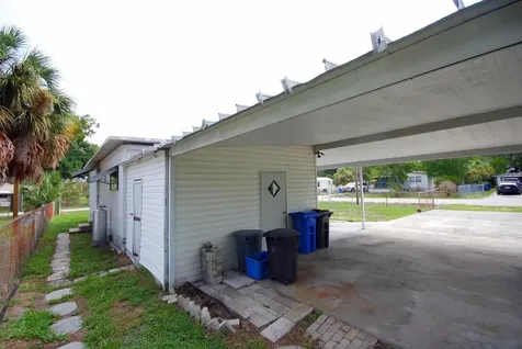 8810 Cobb Road Riverview FL 33578