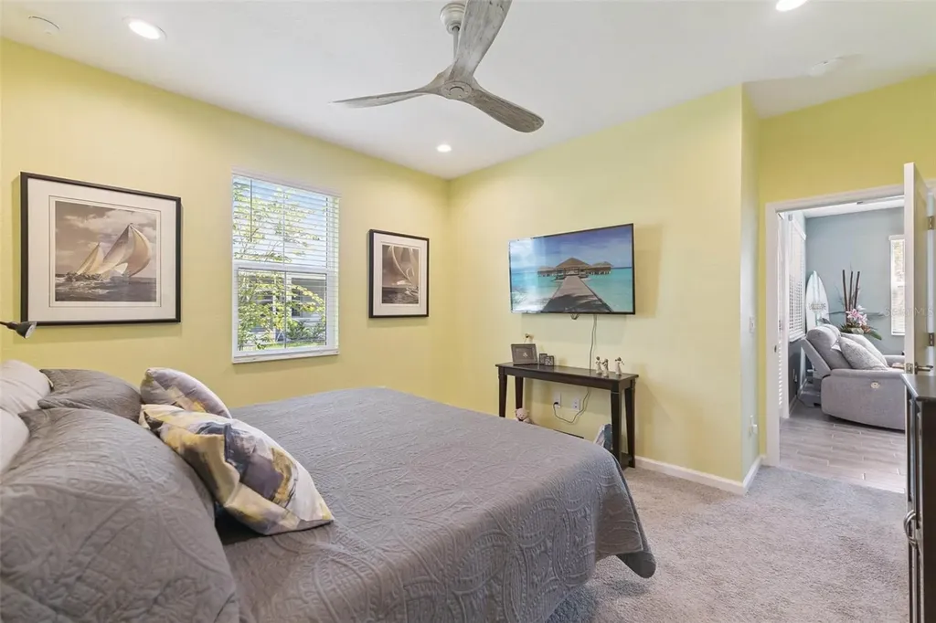 384 Gypsy Palace Lane Daytona Beach FL 32124