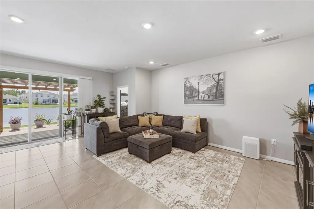 8382 Bower Bass Circle Wesley Chapel FL 33545