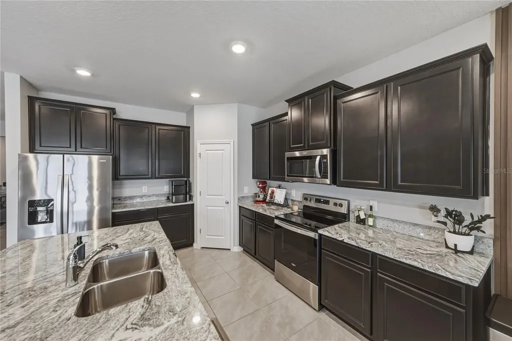 8382 Bower Bass Circle Wesley Chapel FL 33545