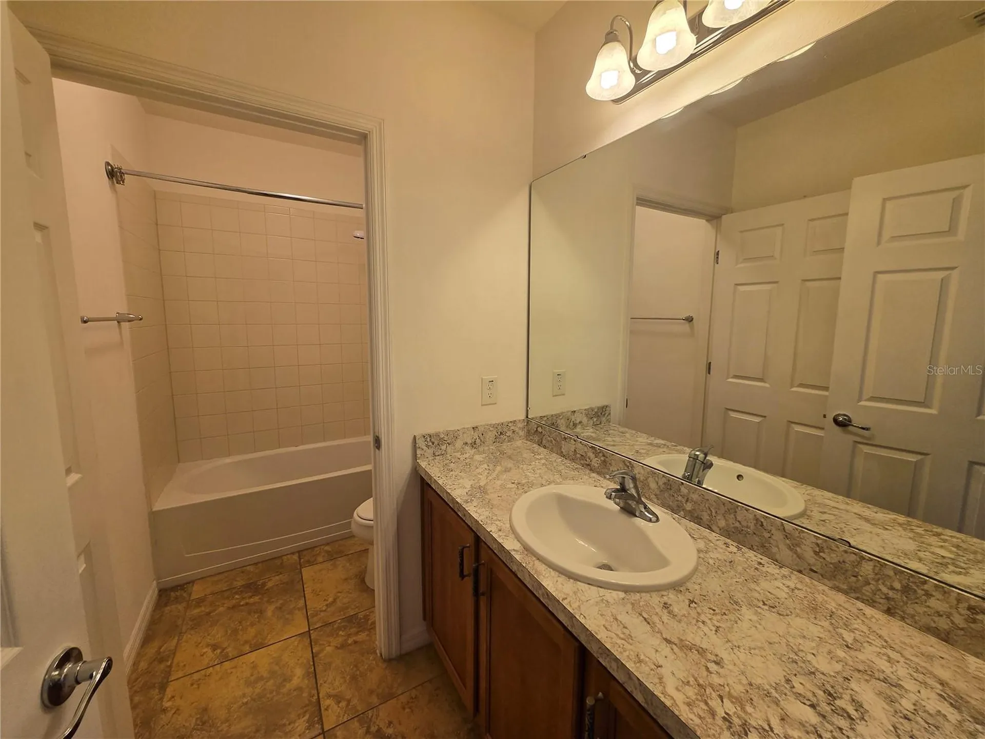 2476 Addison Creek Drive Kissimmee FL 34758