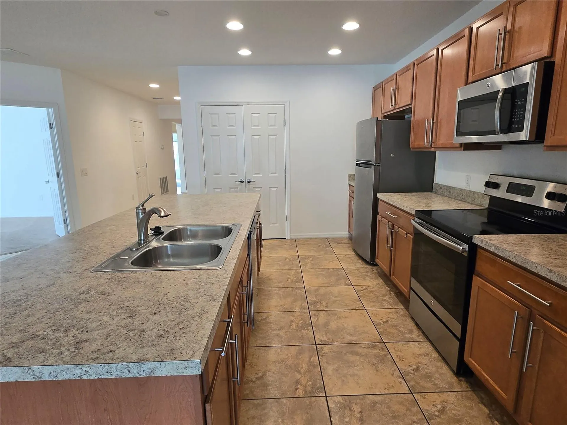 2476 Addison Creek Drive Kissimmee FL 34758