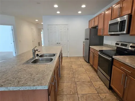 2476 Addison Creek Drive Kissimmee FL 34758