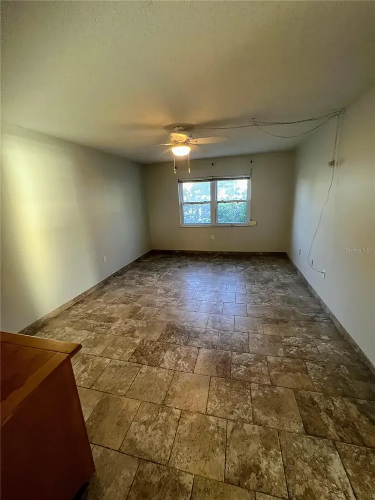 9 Haig Place Dunedin FL 34698