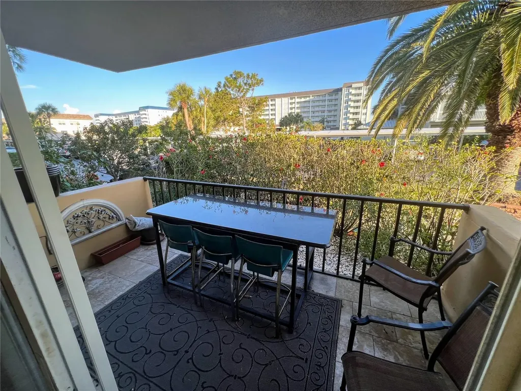 9 Haig Place Dunedin FL 34698