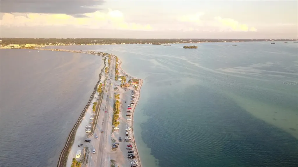 9 Haig Place Dunedin FL 34698