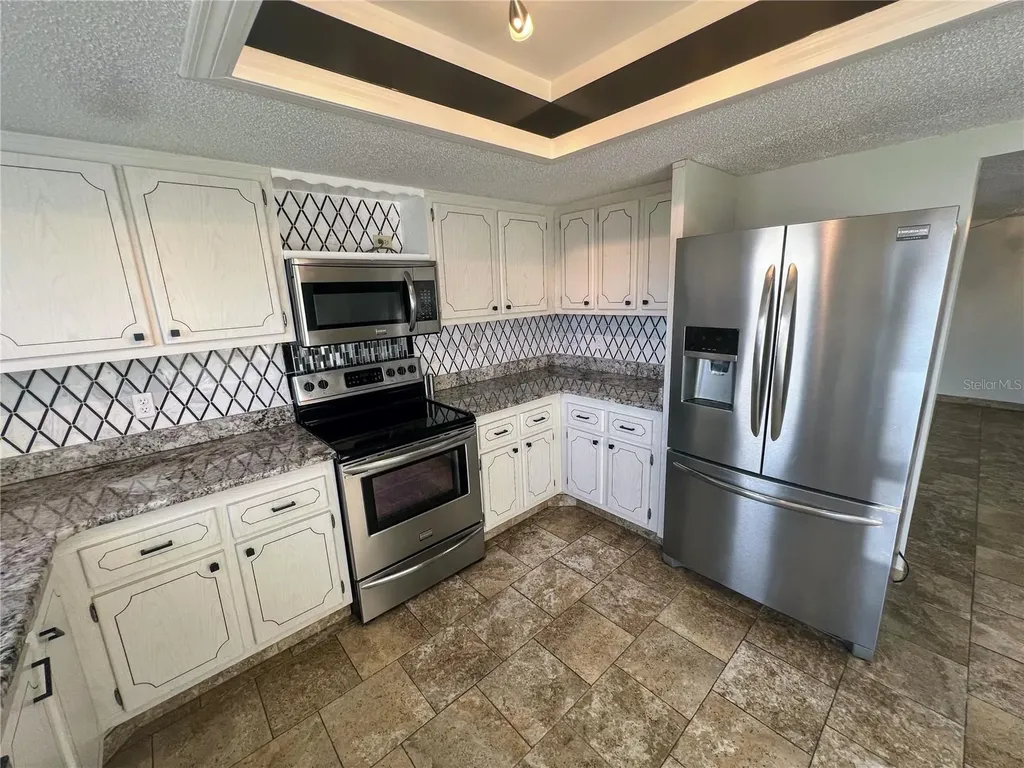 9 Haig Place Dunedin FL 34698
