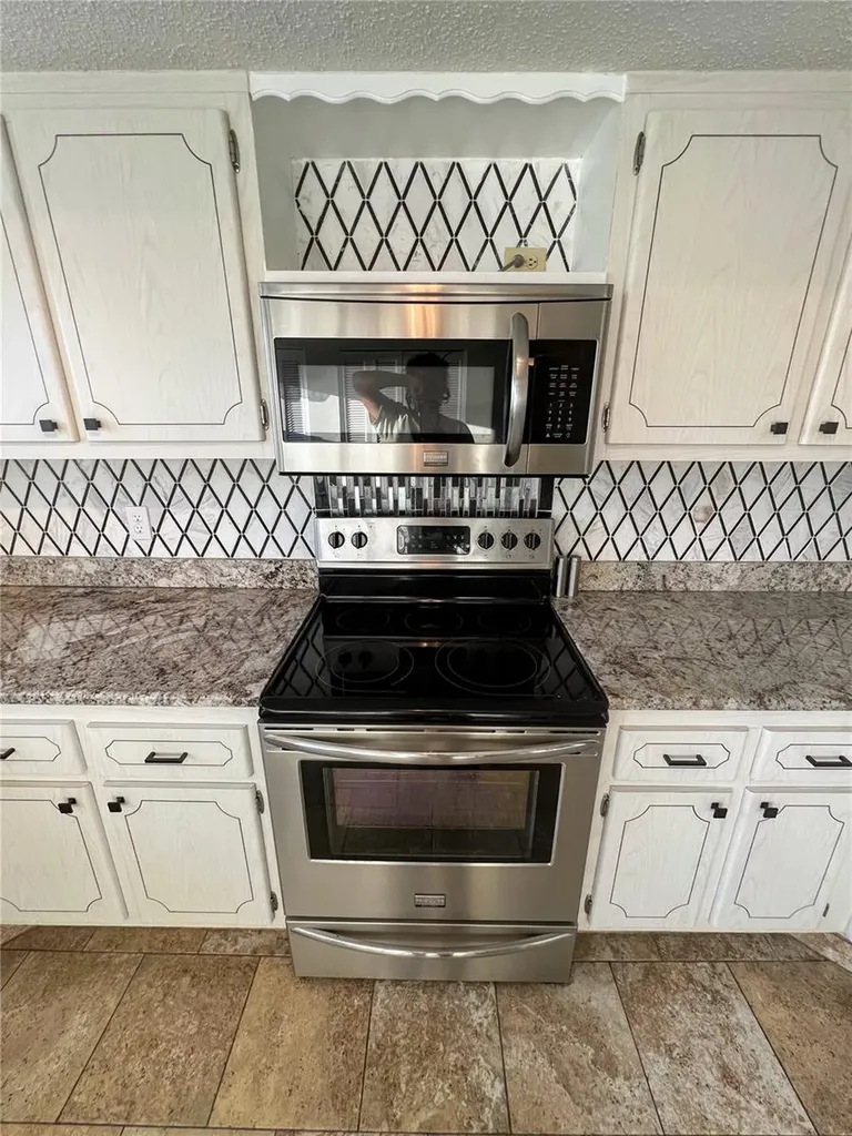 9 Haig Place Dunedin FL 34698