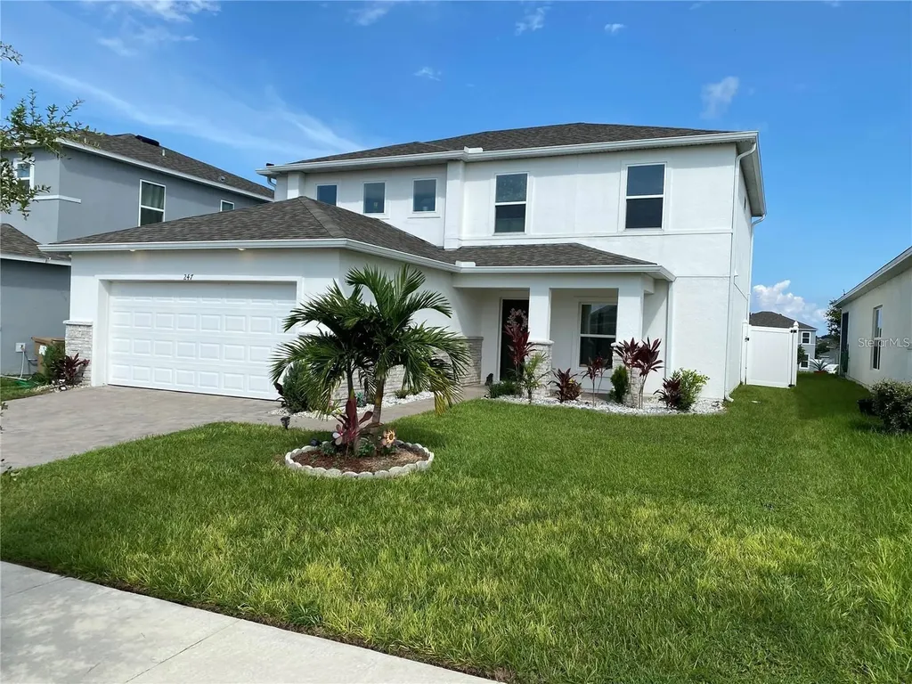 247 Sparrow Hawk Drive Groveland FL 34736