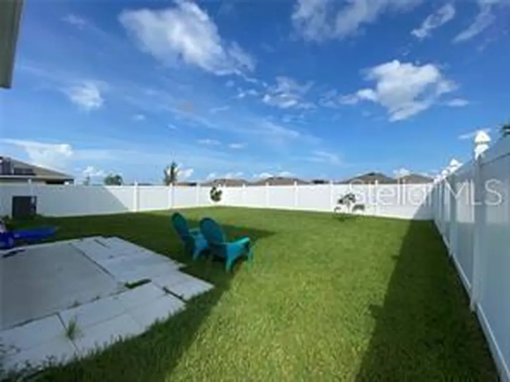 247 Sparrow Hawk Drive Groveland FL 34736