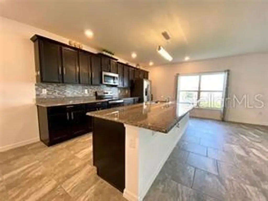 247 Sparrow Hawk Drive Groveland FL 34736