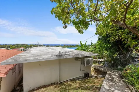 10 Calle Miramar Rincon PR 00677