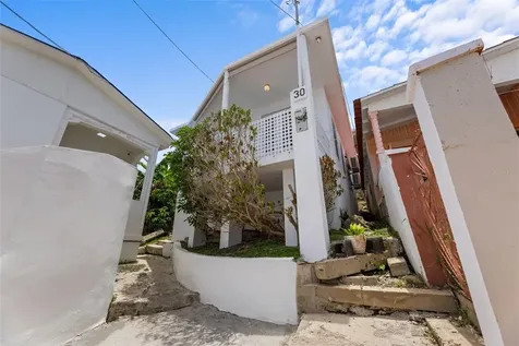 10 Calle Miramar Rincon PR 00677
