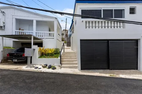 10 Calle Miramar Rincon PR 00677