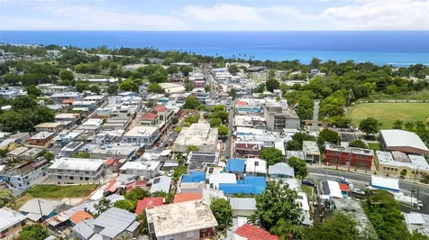 10 Calle Miramar Rincon PR 00677
