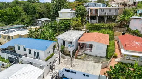 10 Calle Miramar Rincon PR 00677