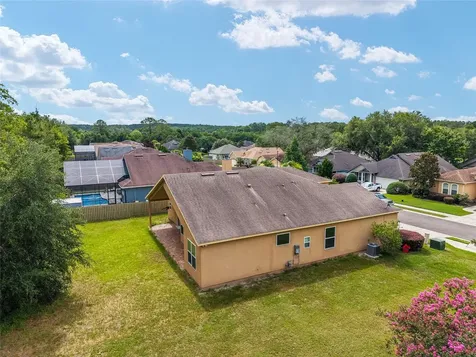 14540 NW 27th Place Newberry FL 32669