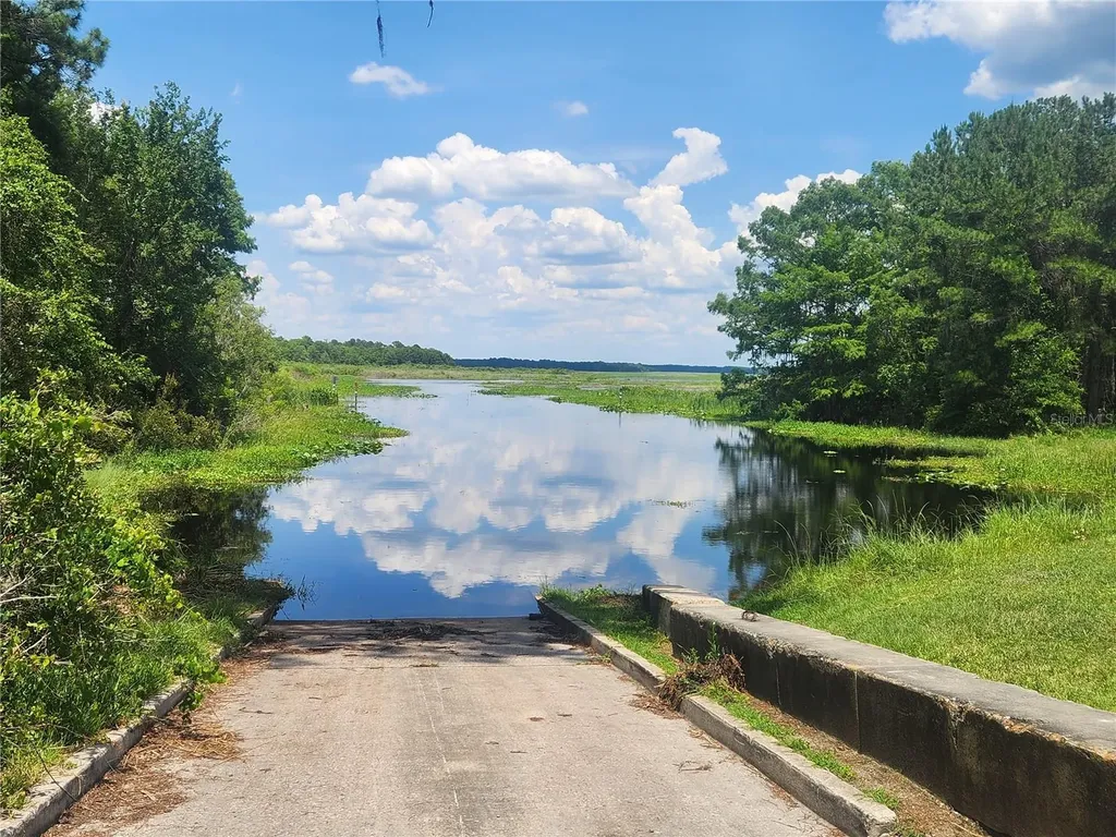 13501 NE 245th Street Road Fort Mc Coy FL 32134