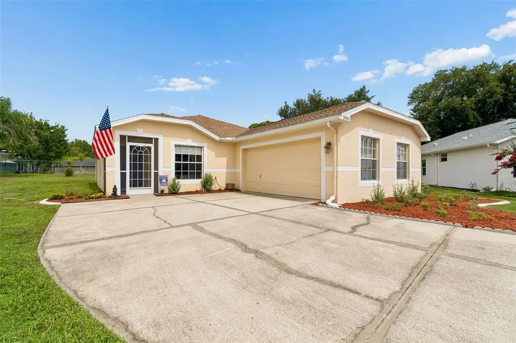 20942 Sunsweet Court Land O Lakes FL 34637