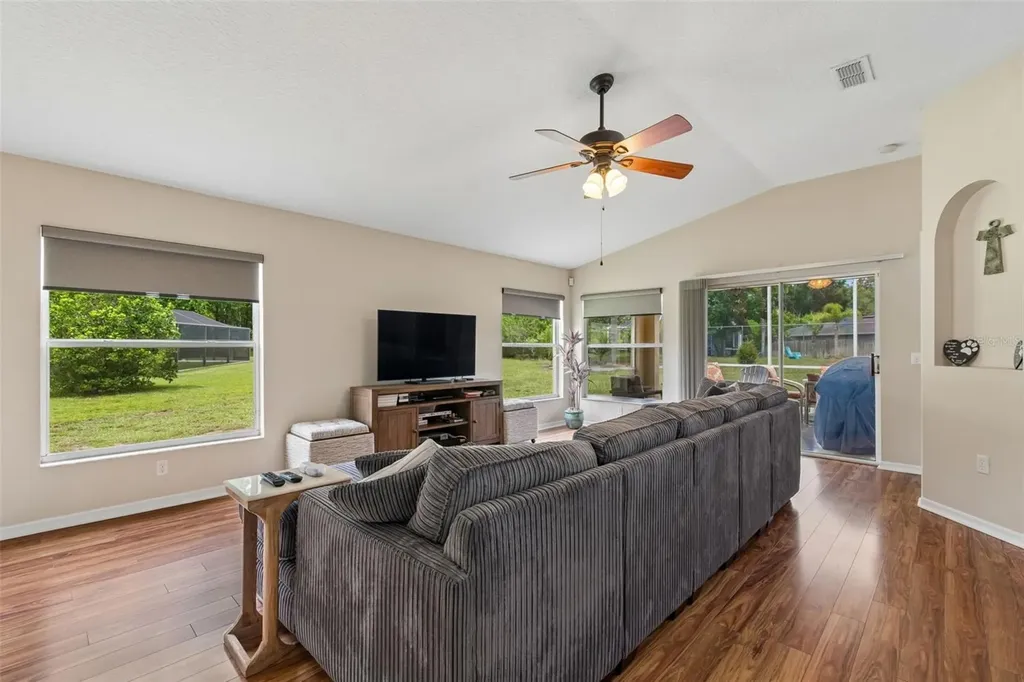 20942 Sunsweet Court Land O Lakes FL 34637