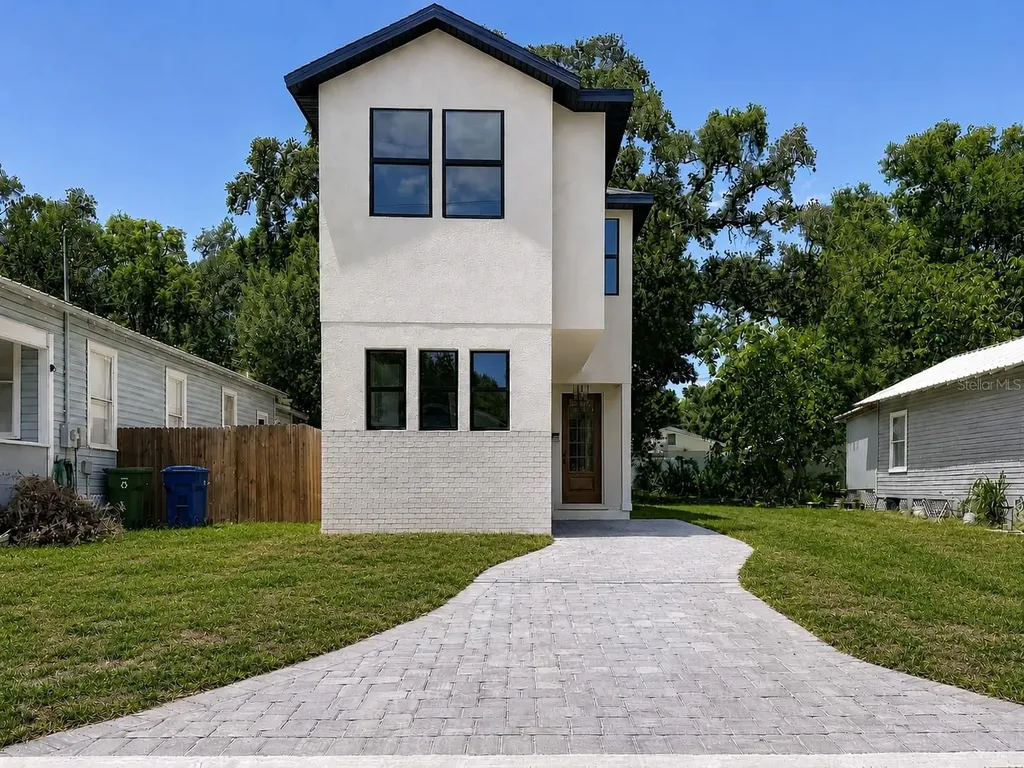 2410 E 20th Avenue Tampa FL 33605
