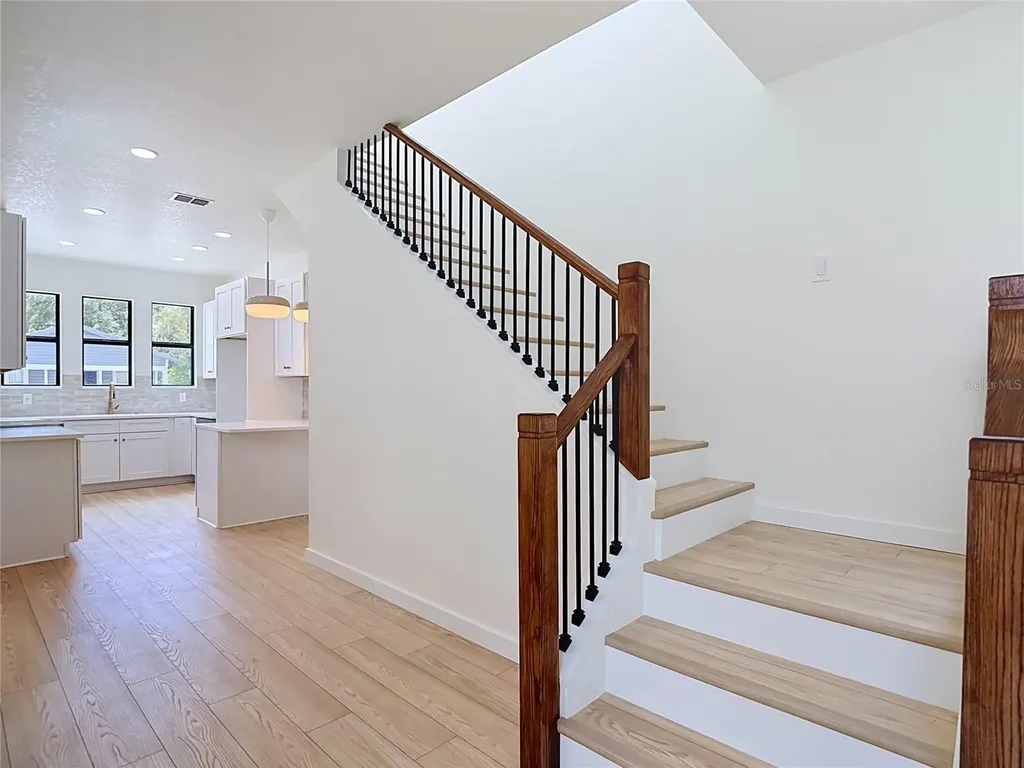 2410 E 20th Avenue Tampa FL 33605