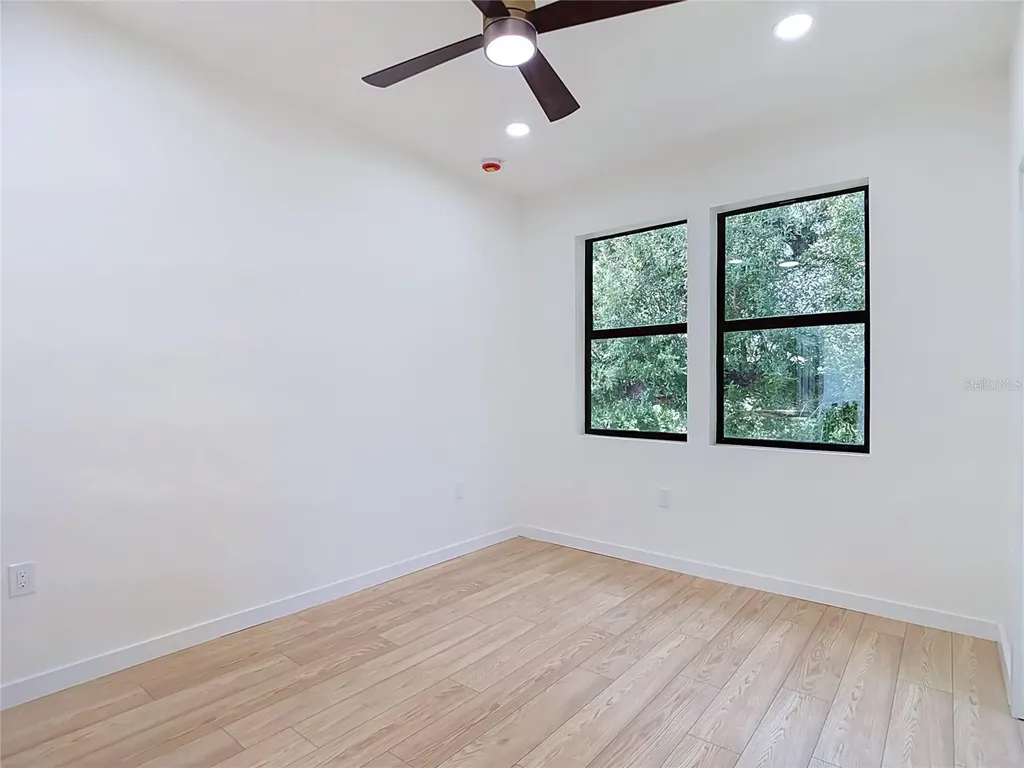 2410 E 20th Avenue Tampa FL 33605