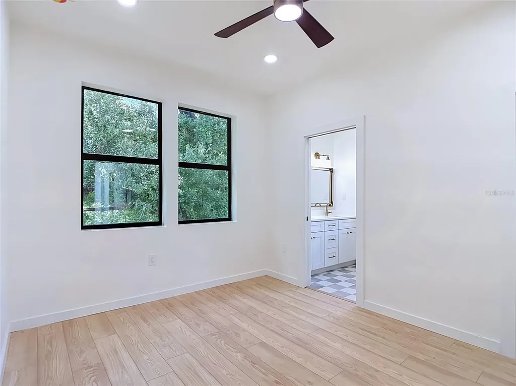 2410 E 20th Avenue Tampa FL 33605