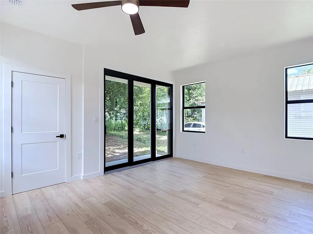 2410 E 20th Avenue Tampa FL 33605