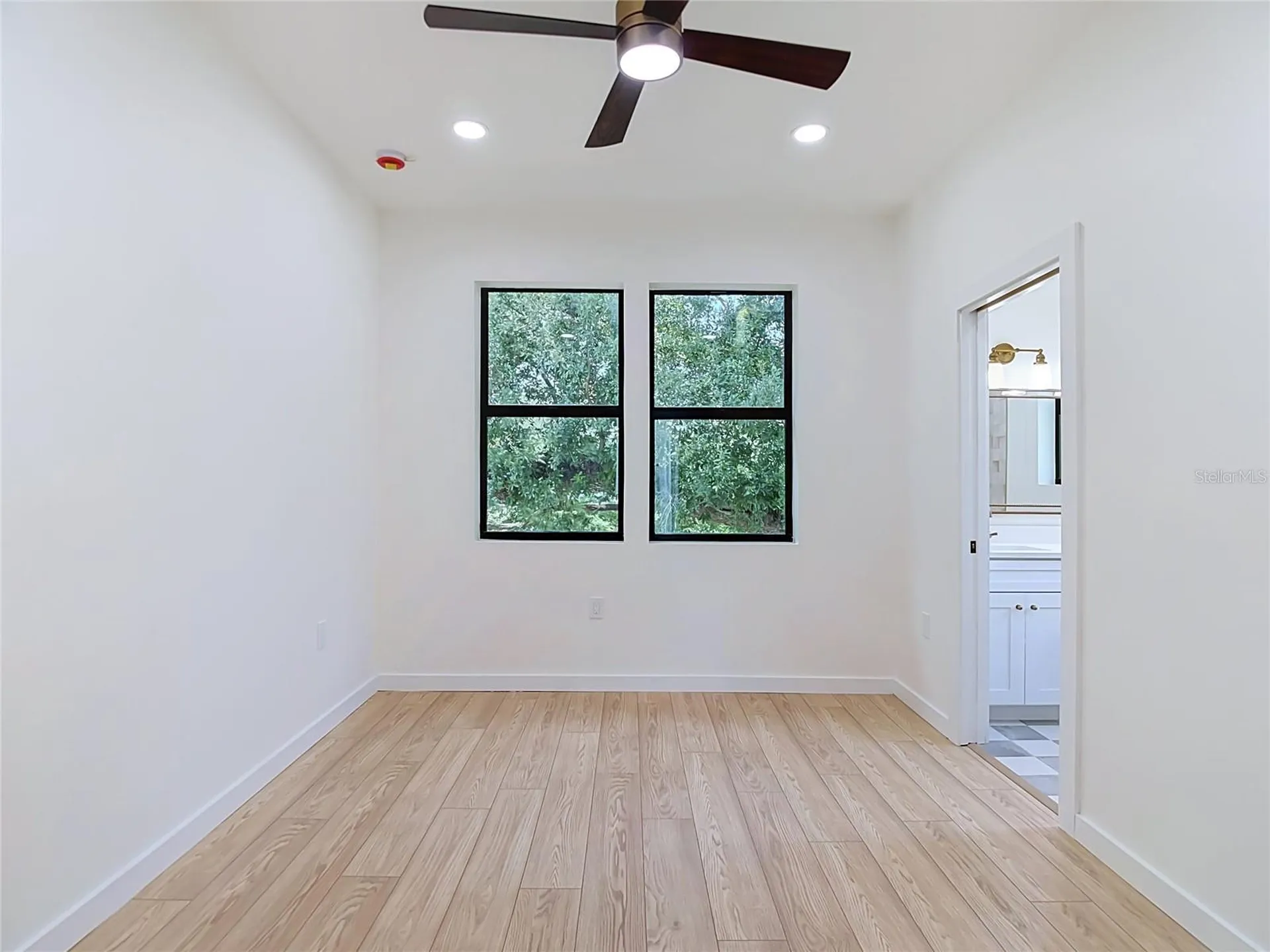 2410 E 20th Avenue Tampa FL 33605