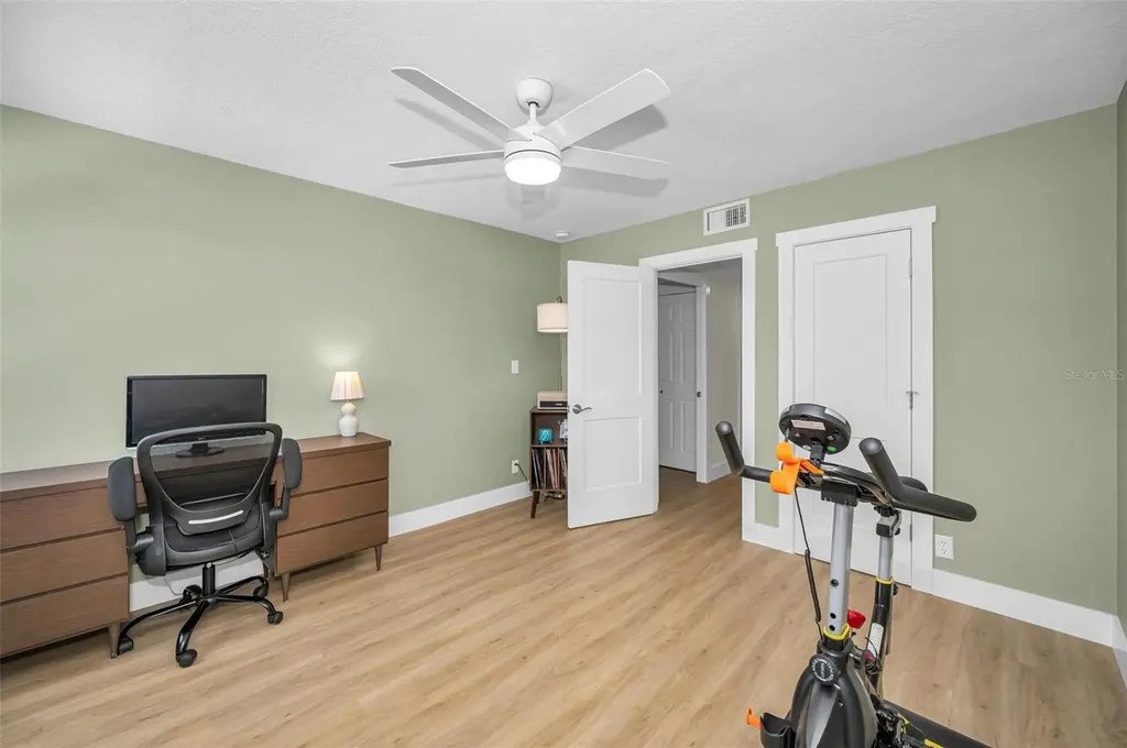 4015 Bayshore Boulevard Tampa FL 33611