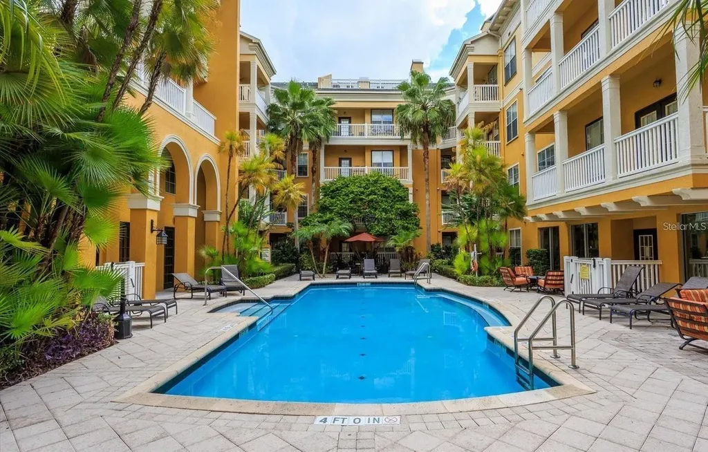 860 N Orange Avenue Orlando FL 32801