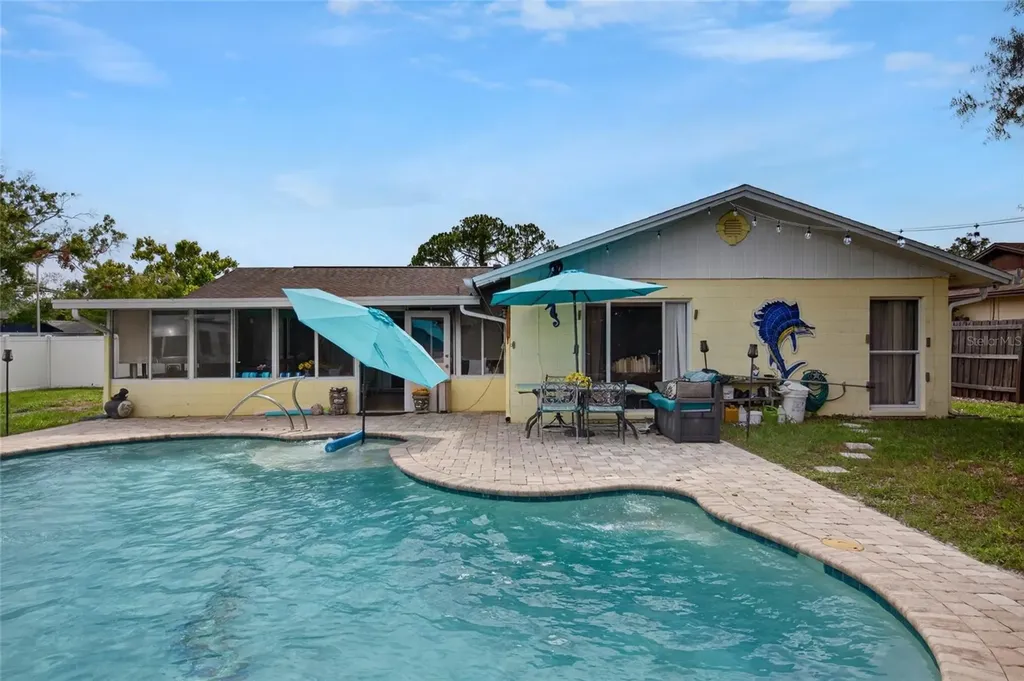14501 Farm Hills Place Tampa FL 33625
