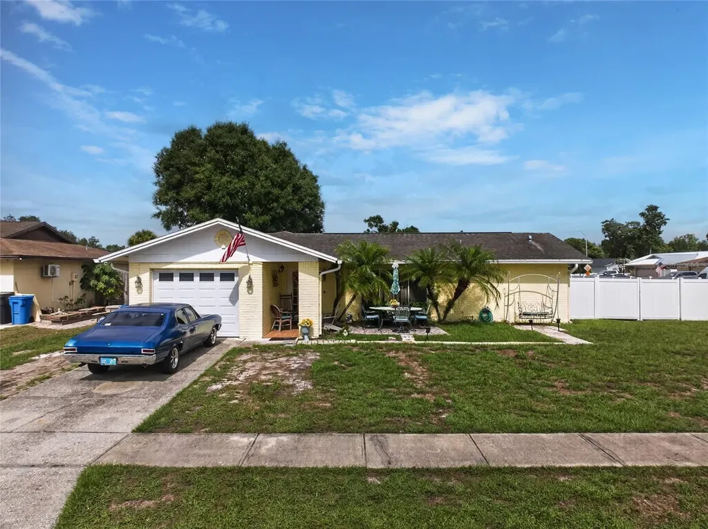 14501 Farm Hills Place Tampa FL 33625