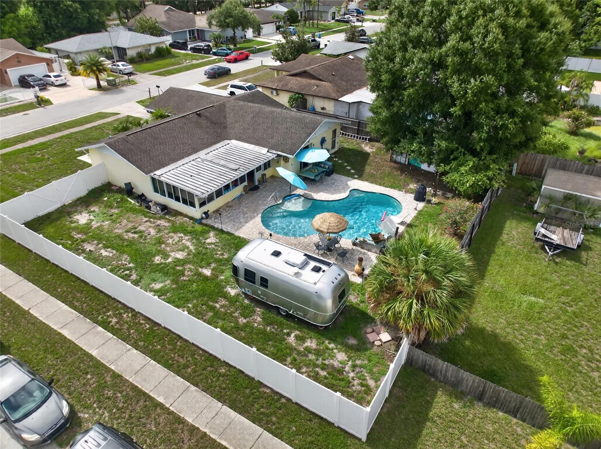 14501 Farm Hills Place Tampa FL 33625