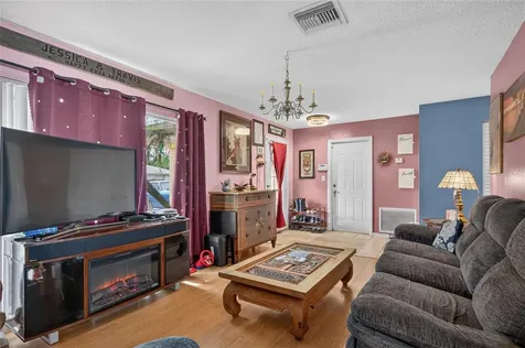 14501 Farm Hills Place Tampa FL 33625