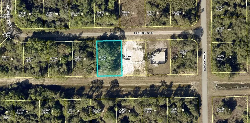 1240 Raphael Street E Lehigh Acres FL 33974
