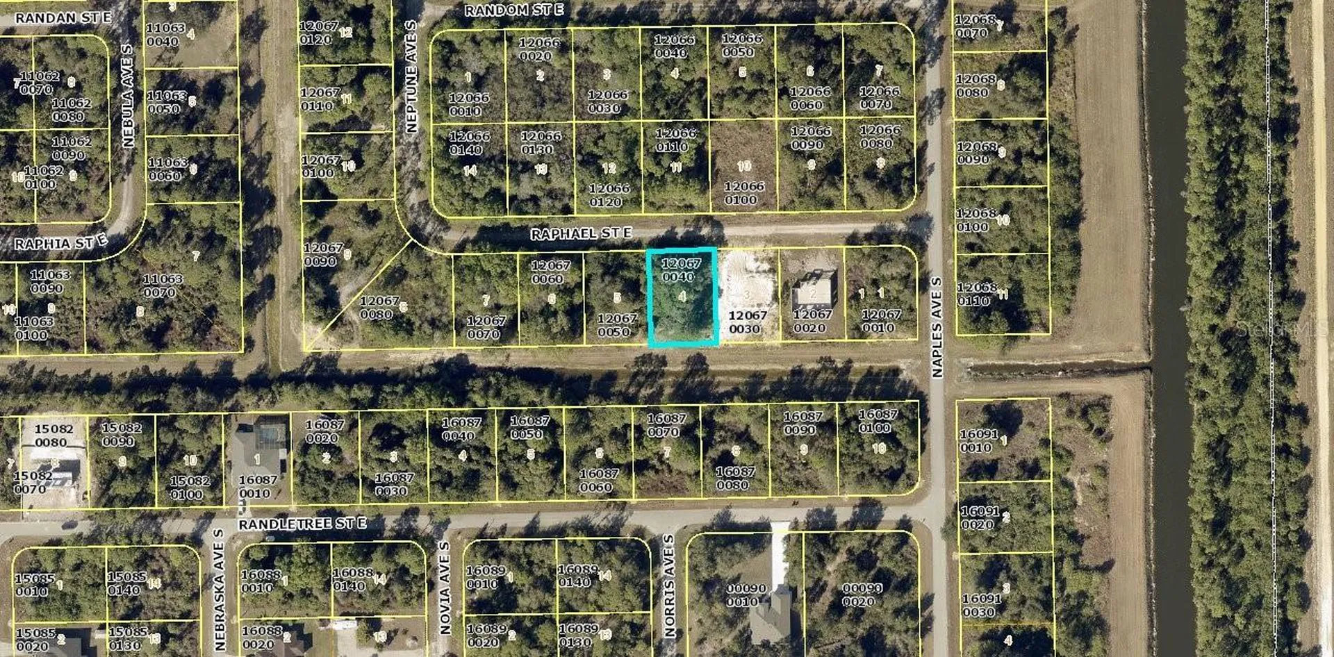 1240 Raphael Street E Lehigh Acres FL 33974