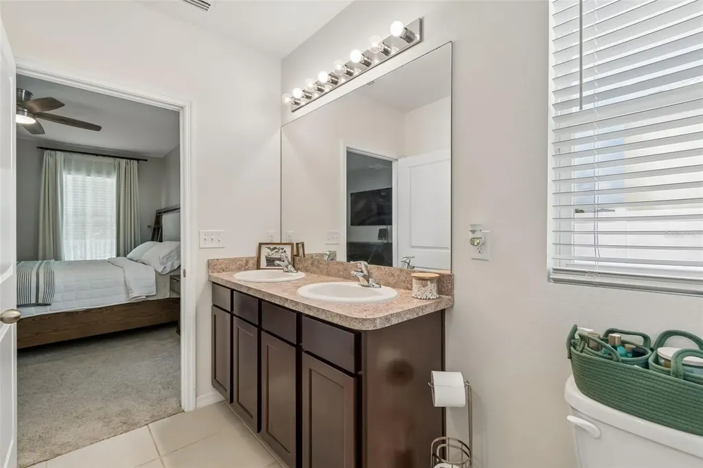11910 Little Violet Circle Riverview FL 33578