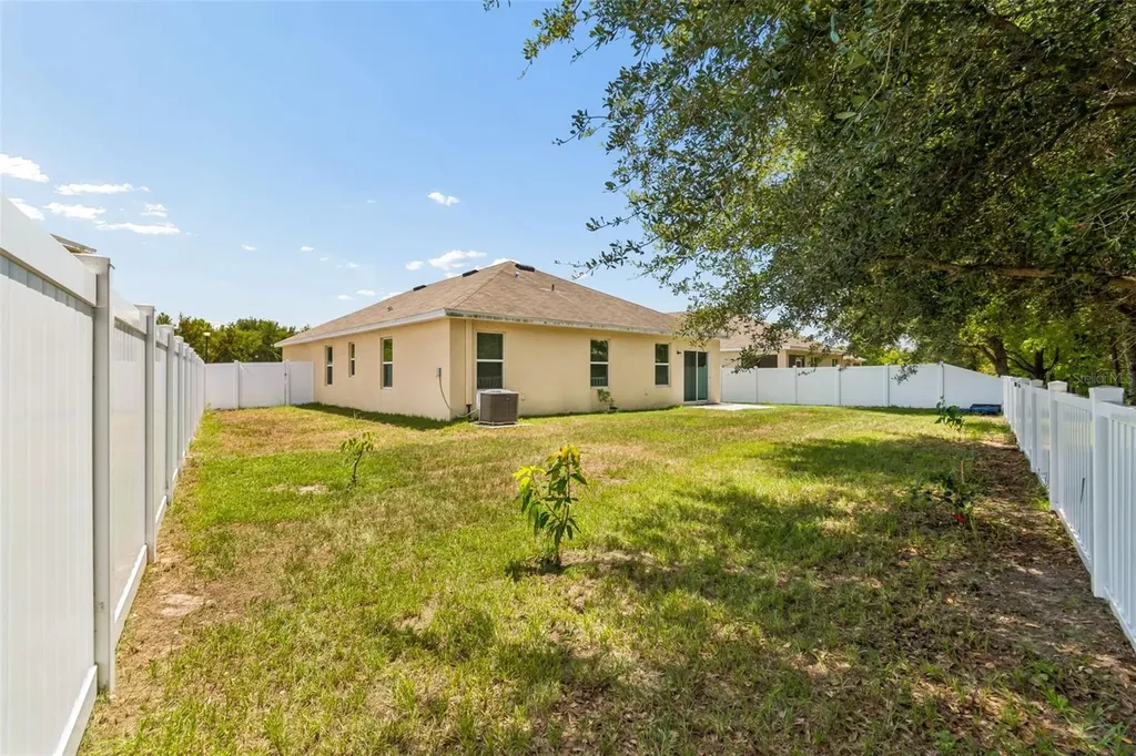 11910 Little Violet Circle Riverview FL 33578