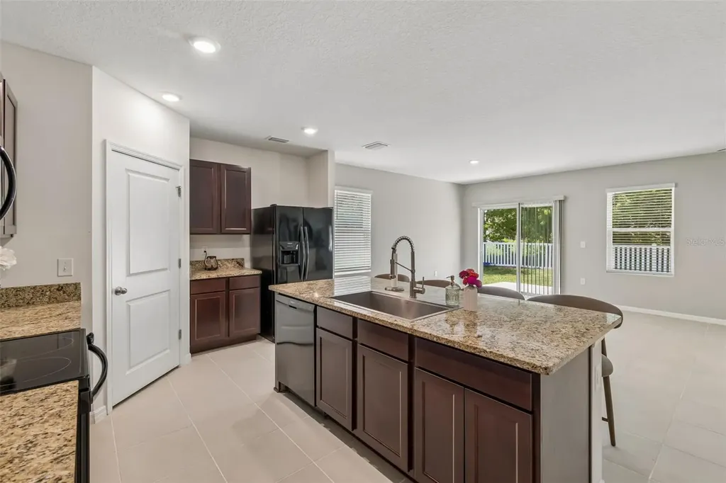 11910 Little Violet Circle Riverview FL 33578