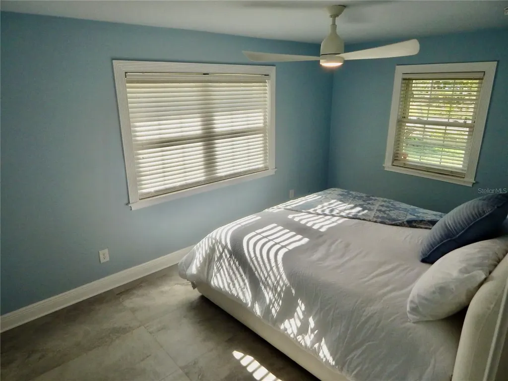 8025 Island Drive Port Richey FL 34668