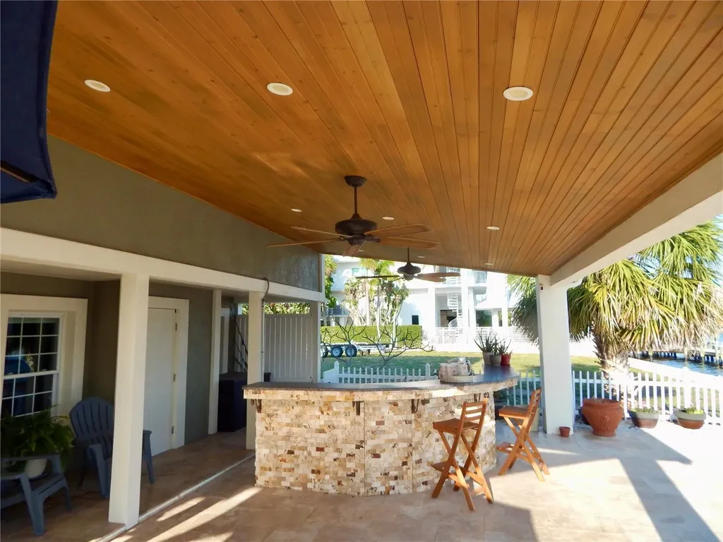 8025 Island Drive Port Richey FL 34668