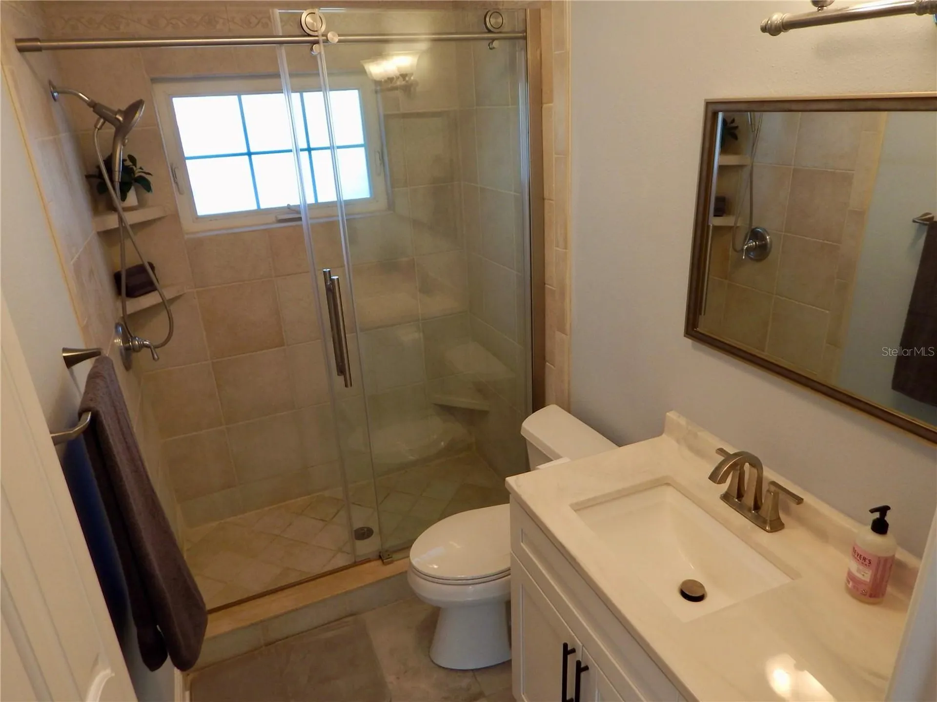 8025 Island Drive Port Richey FL 34668