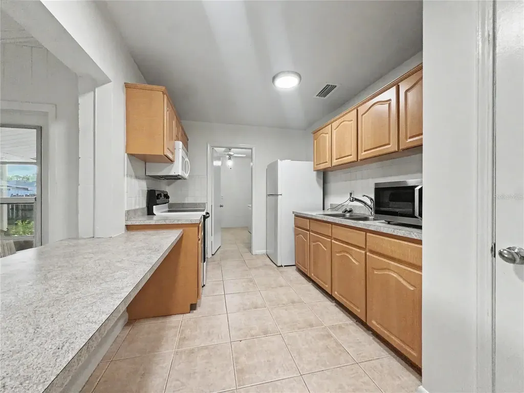 6404 Willow Bend Place Tampa FL 33634
