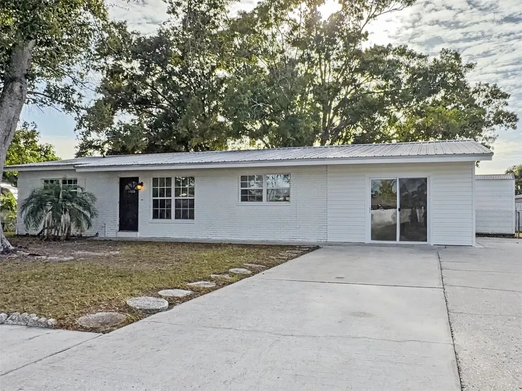 6404 Willow Bend Place Tampa FL 33634