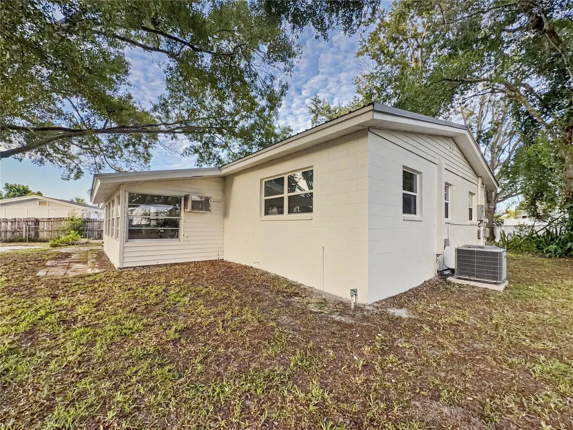 6404 Willow Bend Place Tampa FL 33634