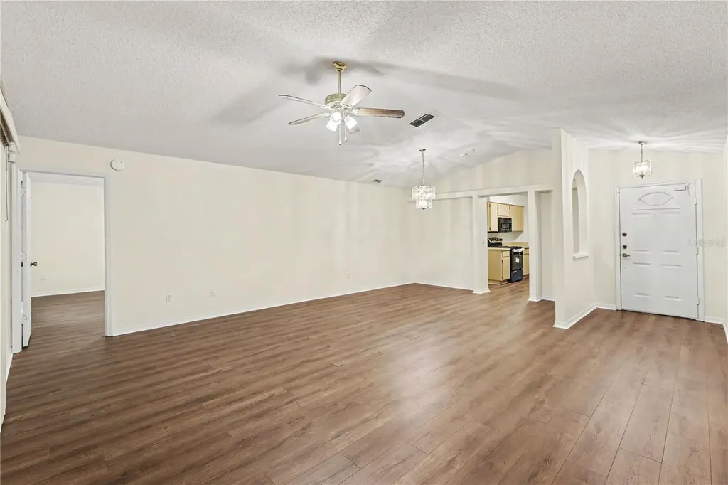 1025 Malletwood Drive Brandon FL 33510