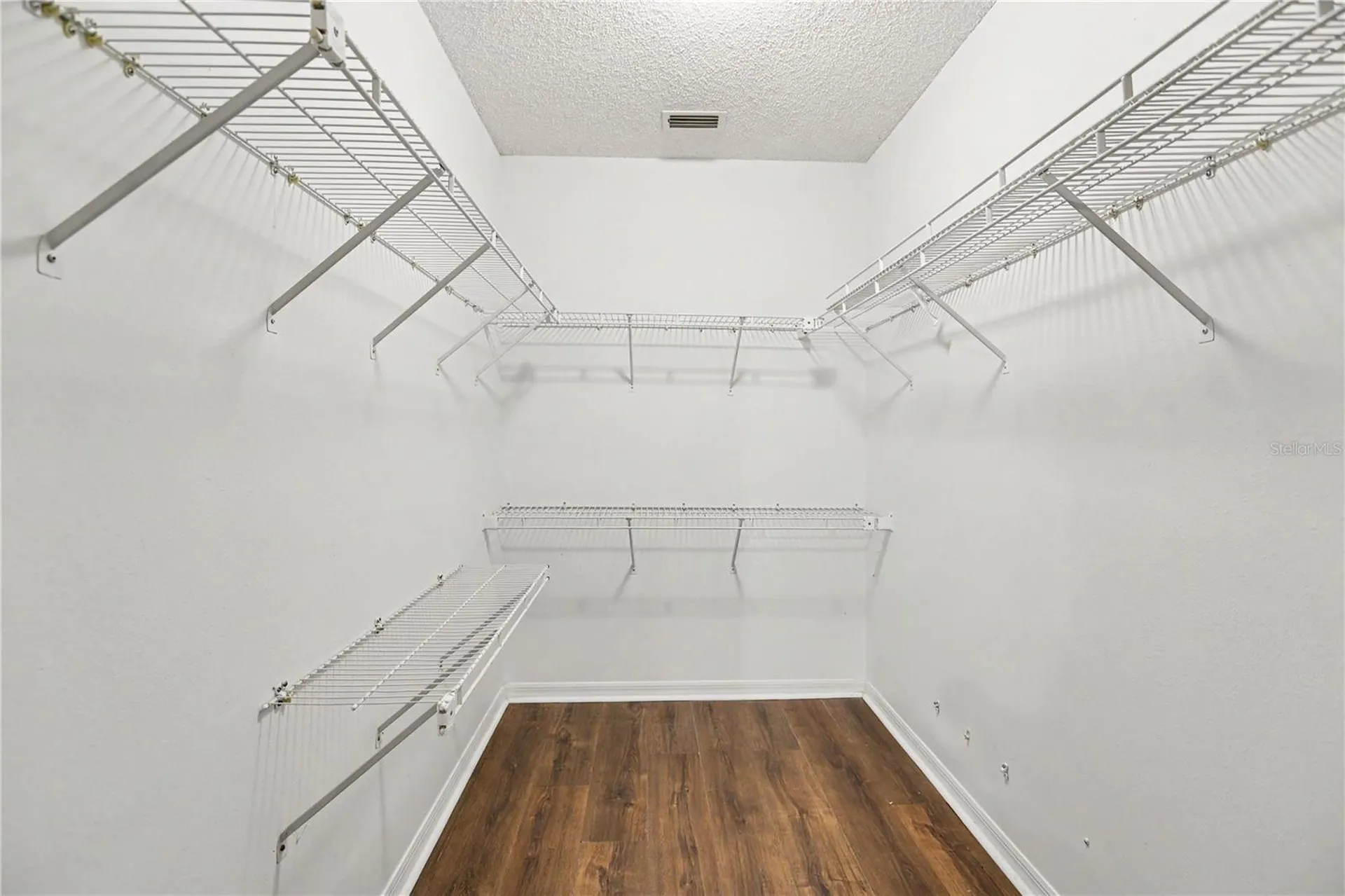 1025 Malletwood Drive Brandon FL 33510
